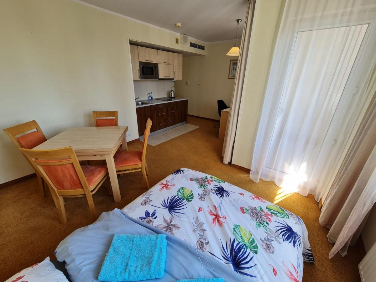 10Q - Z6 Apartament 804 Apartman Varsó Kültér fotó